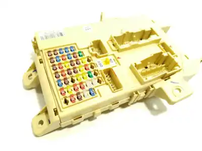 Second-hand car spare part Fuse Box Unit for KIA CARENS IV 1.6 GDI OEM IAM references 91950A4510  