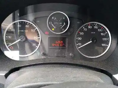 Peça sobressalente para automóvel em segunda mão quadrante por peugeot partner tepee 1.6 hdi / bluehdi 75 referências oem iam 9801642080 503001315652 