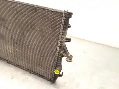 Автозапчастина б/у водяний радіатор для audi q7 (4lb) 3.0 tdi quattro посилання на oem iam 7l6121253b  