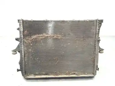 Автозапчастина б/у водяний радіатор для audi q7 (4lb) 3.0 tdi quattro посилання на oem iam 7l6121253b  