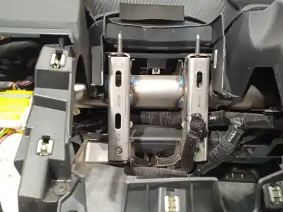 Pezzo di ricambio per auto di seconda mano pannello per peugeot 208 ii (ub_, up_, uw_, uj_) 1.2 puretech 100 riferimenti oem iam 98471434zd  9820860280