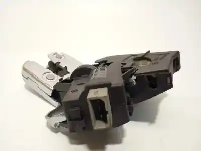 Автозапчастина б/у замок багажника / ворот для volkswagen jetta (1k2) 1.9 tdi посилання на oem iam 4f5827505d  