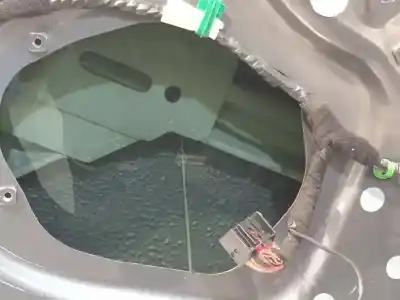 Автозапчастина б/у передні праві двері для volkswagen jetta (1k2) 1.9 tdi посилання на oem iam 1k5831302s  