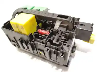 Gebrauchtes Autoersatzteil relais sicherungskasten multifunktionsrelais zum peugeot expert furgón pro standard oem-iam-referenzen 9806192580