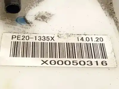 Автозапчастина б/у паливний насос для mazda 3 lim. () 1.5 16v cat посилання на oem iam pe201335x x00050316 