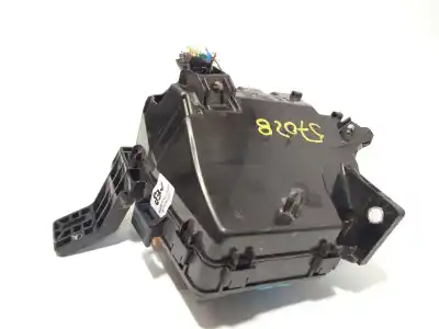 Автозапчасти б/у блок реле/предохранителей за mazda cx-3 (dk) 2.0 skyactiv-g ссылки oem iam d09w66767  d09w66760