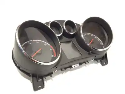 Second-hand car spare part dashboard for opel meriva b monospace (s10) 1.6 cdti (75) oem iam references 13420554