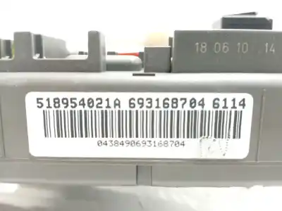 Peça sobressalente para automóvel em segunda mão caixa de fusíveis e relés por bmw x5 (e70) xdrive 40 d referências oem iam 6931687 5189540 61146931687