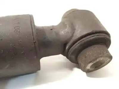 Second-hand car spare part right rear shock absorber for infiniti q30 2.2d premium 170 cv / 125 kw oem iam references 562005db0a  