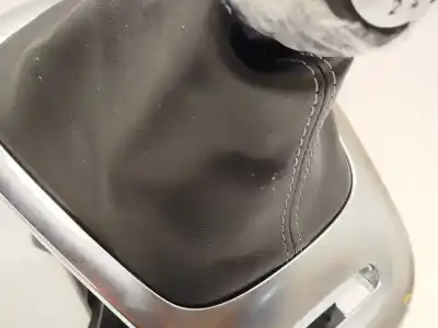 Second-hand car spare part gear lever for renault scénic iii (jz0/1_) 1.2 tce oem iam references 8201021402  