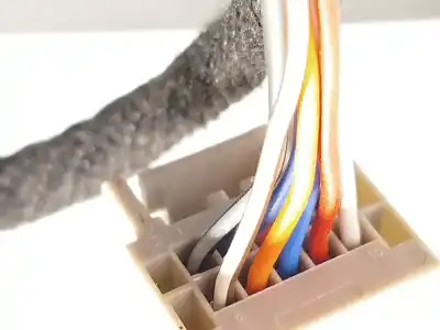 Gebrauchtes Autoersatzteil linker spiegel zum ford tourneo custom v362 autobús (f3) 1.0 ecoboost phev oem-iam-referenzen 2684419  r2x617e715bb