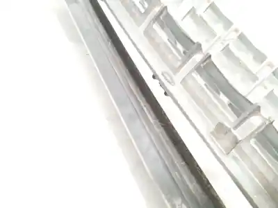 Автозапчастина б/у передня решіта для land rover range rover iii (l322) 3.0 d 4x4 посилання на oem iam dhb500182  dhb500182lpo