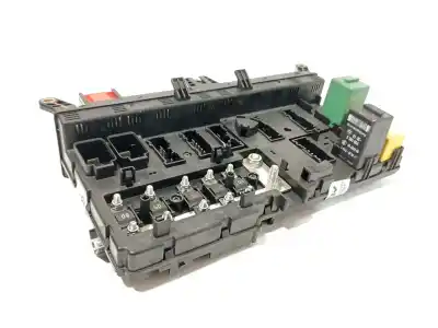 Pezzo di ricambio per auto di seconda mano scatola relè/fusibili per land rover range rover iii (l322) 3.0 d 4x4 riferimenti oem iam yqe500240  6h4214n030ba