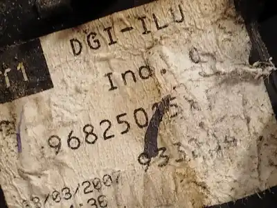 Second-hand car spare part right rearview mirror for citroen c4 picasso i monospace (ud_) 2.0 hdi 138 oem iam references 96825015xt  8153g9