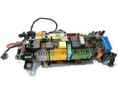 Second-hand car spare part fuse box unit for infiniti q30 2.2d premium 170 cv / 125 kw oem iam references a2465402714 2465402714 