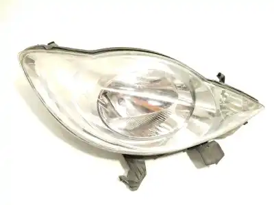 Second-hand car spare part RIGHT HEADLIGHT for PEUGEOT 107 (PM_, PN_) 1.0 OEM IAM references 811100H030  