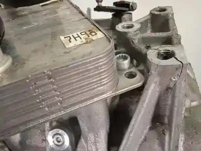 İkinci el araba yedek parçası patlanmis sanziman için audi q3 (8ug) 2.0 16v tfsi oem iam referansları scy  0bh300013d009