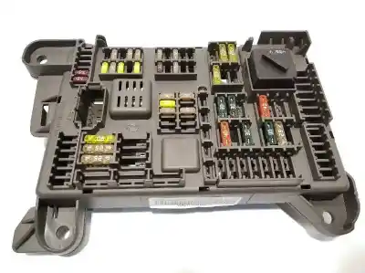 İkinci el araba yedek parçası röle/sigorta kutusu için bmw x6 (e71) 3.0d oem iam referansları 6931687 518954021a 61146931687