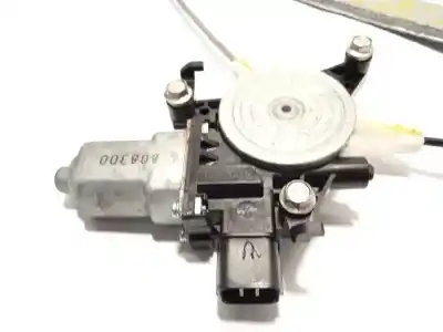 Recambio de automóvil de segunda mano de elevalunas delantero derecho para subaru impreza g12 2.0 diesel cat referencias oem iam 61011fg000  