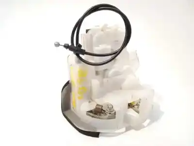 Recambio de automóvil de segunda mano de cerradura puerta delantera derecha para subaru impreza g12 2.0 diesel cat referencias oem iam 61032fg260  