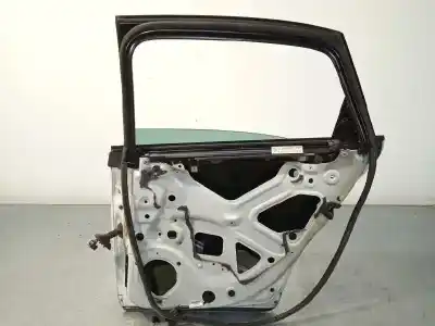 Recambio de automóvil de segunda mano de puerta trasera derecha para seat exeo berlina (3r2) sport referencias oem iam 3r0833052  