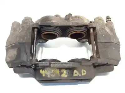İkinci el araba yedek parçası ön sag fren kaliper için toyota land cruiser (j12) 3.0 d4-d vxl oem iam referansları 4773060261  