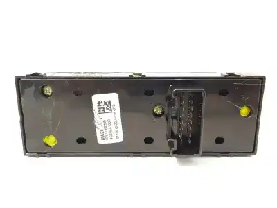 Second-hand car spare part left front power window switch for kia cee´d drive oem iam references 93570a2200  