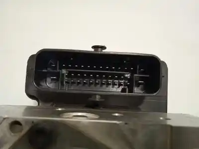 Pezzo di ricambio per auto di seconda mano abs per kia cee´d concept riferimenti oem iam 58920a2210 a258920500 6158945200