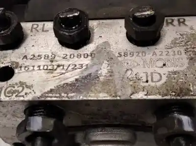 Peça sobressalente para automóvel em segunda mão abs por kia cee´d business referências oem iam 58920a2230 a258920800 6158945200