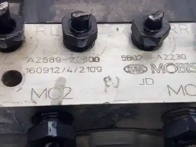 Peça sobressalente para automóvel em segunda mão abs por kia pro cee´d (jd) 1.4 crdi 90 referências oem iam 58920a2230 a258920800 6158945200