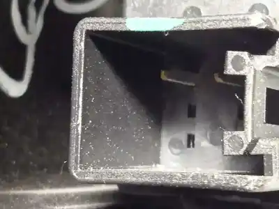 Автозапчасти б/у регулятор стекла переднего правого за mazda 2 lim. () 1.5 diesel cat ссылки oem iam da6c5897x bhn95858x 