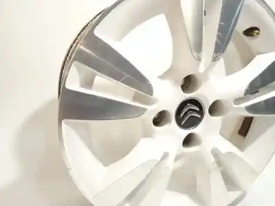Автозапчастина б/у шина для citroen ds3 design посилання на oem iam 9688118277  5402ar