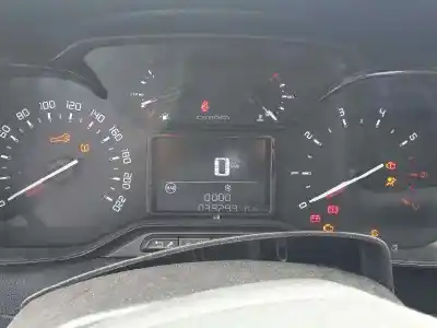 Peça sobressalente para automóvel em segunda mão quadrante por citroen c3 feel referências oem iam 9813361380  