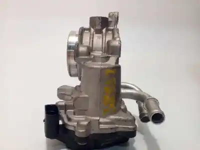 Pièce détachée automobile d'occasion boitier de papillon pour volkswagen passat lim. (3g2) advance bmt références oem iam 04l128063r 04l128059r 