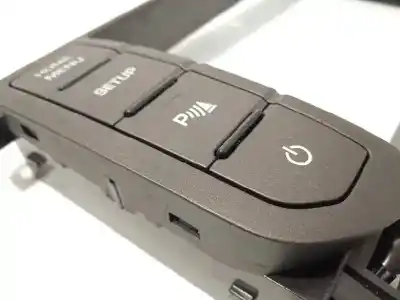 Pièce détachée automobile d'occasion commutateur multifonctions pour land rover evoque pure références oem iam bj3218c858ec lr024253 