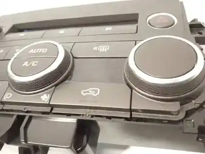 Second-hand car spare part climate control for land rover evoque pure oem iam references bj3214c239ac lr028206 