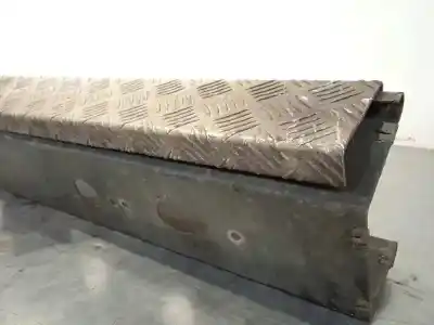 Pièce détachée automobile d'occasion pare-chocs arrière pour renault mascott 3.0 diesel références oem iam 7421124494  