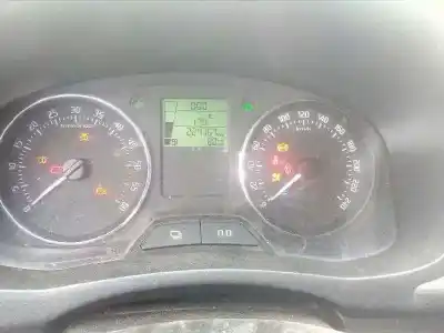 Автозапчасти б/у приборная доска за skoda roomster (5j7) family ссылки oem iam 5j0920810d  5j0920810dkd0