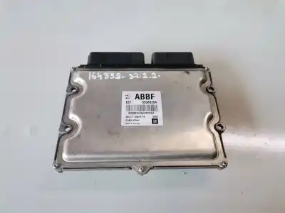 Pezzo di ricambio per auto di seconda mano CENTRALINA MOTORE per OPEL ASTRA J SEDÁN  Riferimenti OEM IAM 55588354  