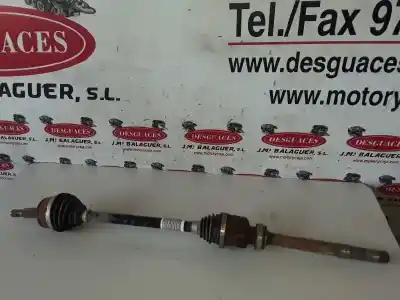 Recambio de automóvil de segunda mano de transmision delantera derecha para peugeot 3008 1.6 blue-hdi fap referencias oem iam 9811176780  