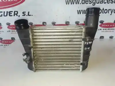 Автозапчастина б/у інтеркулер для audi a4 b7 (8ec) 2.0 tdi 16v посилання на oem iam 8e0145805aa / 038906051c / 0281002401