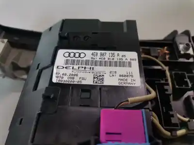 Автозапчасти б/у внутренний свет за audi a8 (4e) bvn ссылки oem iam 4e0947097ak  