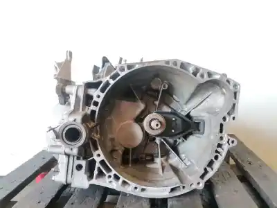 Second-hand car spare part GEARBOX for PEUGEOT 5008  OEM IAM references 20MB26  