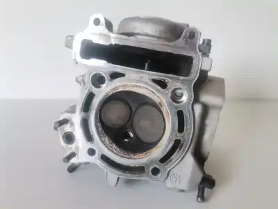 Pièce détachée automobile d'occasion culasse du moteur pour yamaha x-max 250 x-max 250 références oem iam 4hc02 / yp5  