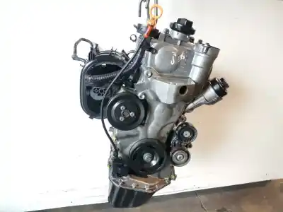 Pièce détachée automobile d'occasion moteur complet pour volkswagen polo (9n1) conceptline références oem iam azq  