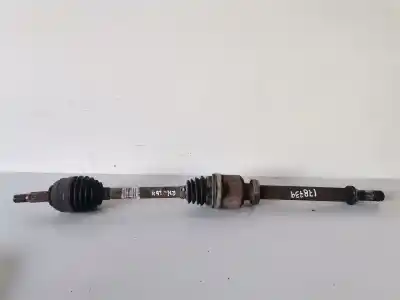 Автозапчастина б/у передня права трансмісія для renault twingo ii (cn0_) 1.5 dci (cn0e) посилання на oem iam 8200482436