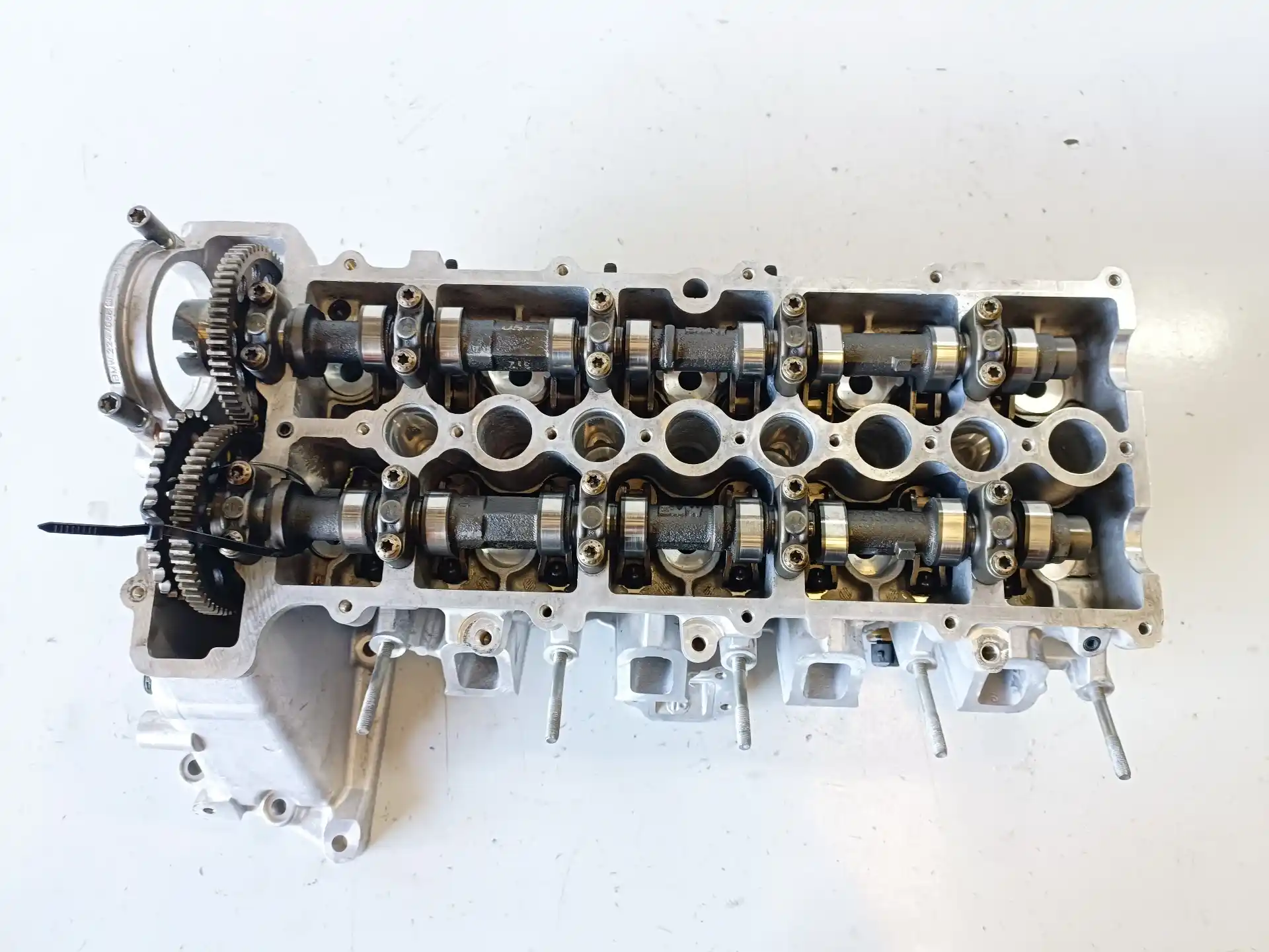 cylinder head bmw serie 3 berlina (e46) 320d 77858760