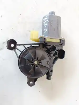 Recambio de automóvil de segunda mano de motor elevalunas delantero izquierdo para volkswagen golf vii (5g1/be1) clh referencias oem iam 5q0959801b / 0130822379