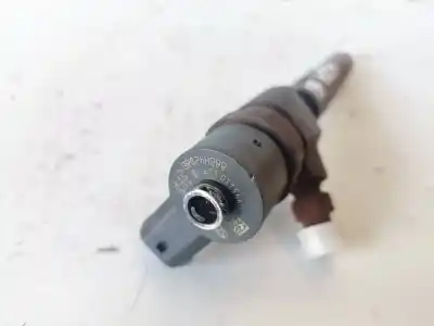Recambio de automóvil de segunda mano de inyector para opel vectra c berlina z19dth referencias oem iam 0445110159  