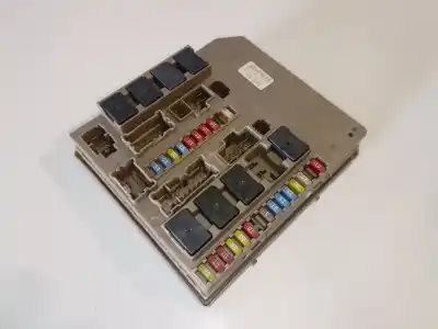 Gebrauchtes Autoersatzteil relais sicherungskasten multifunktionsrelais zum renault clio iii 1.5 dci diesel cat oem-iam-referenzen 674660a  